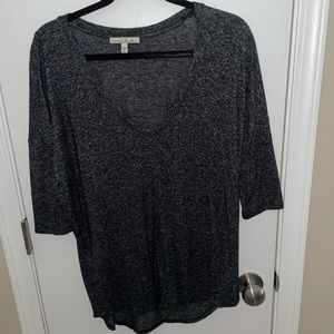 Three quarter sleeve shirt